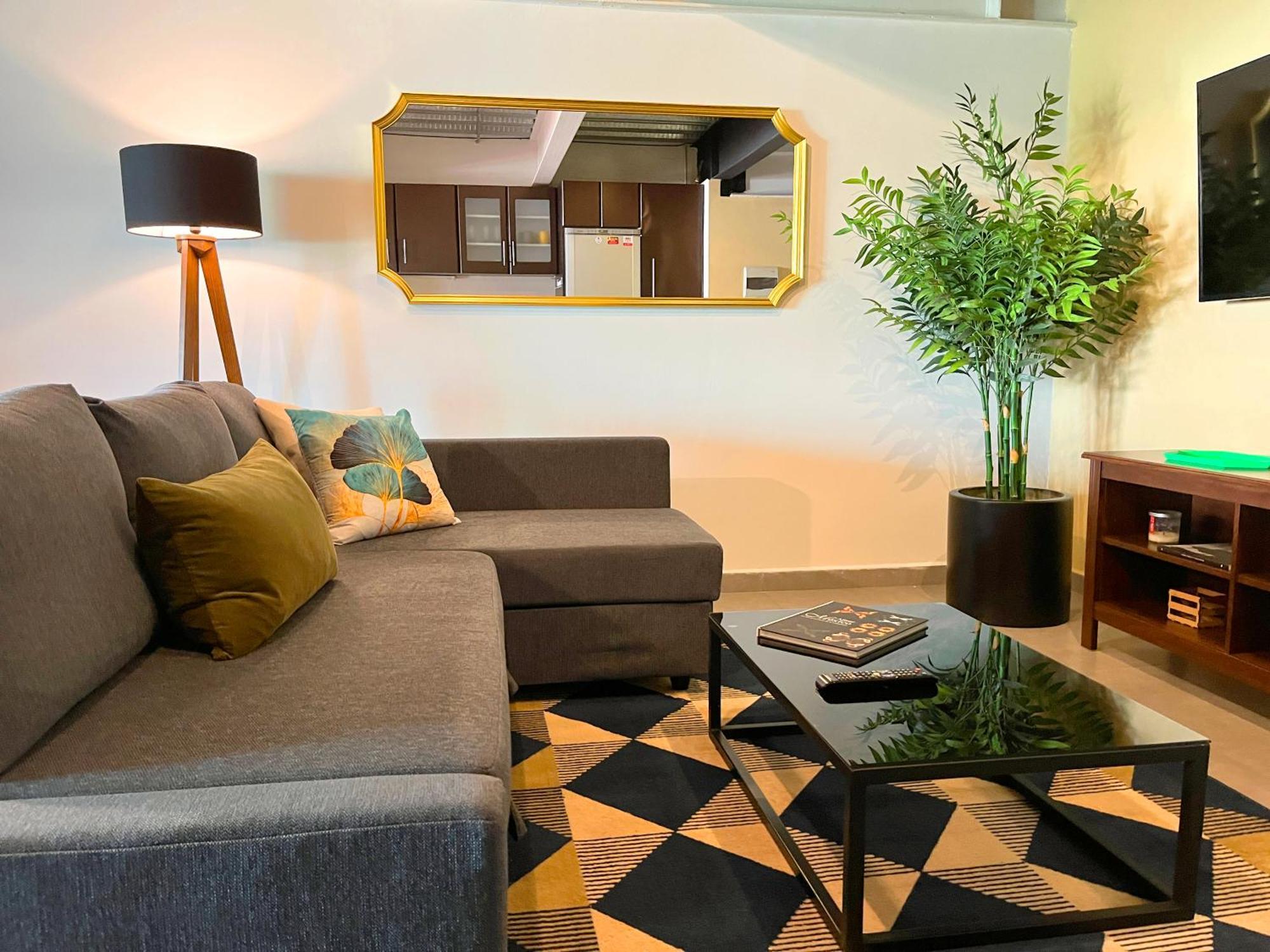 Suites Arquimedes Polanco Mexico City Exteriör bild